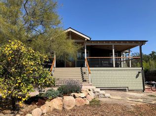 940 Tornoe Rd, Santa Barbara, CA 93105