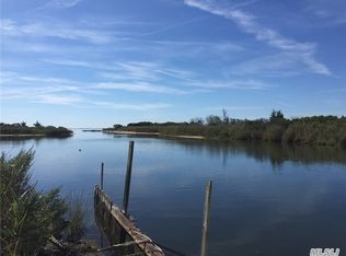 209 Colonial Dr, East Patchogue, NY 11772