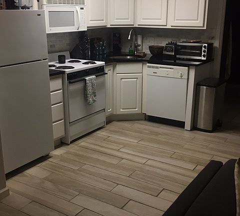 5th image of 323 S 13th St #1B