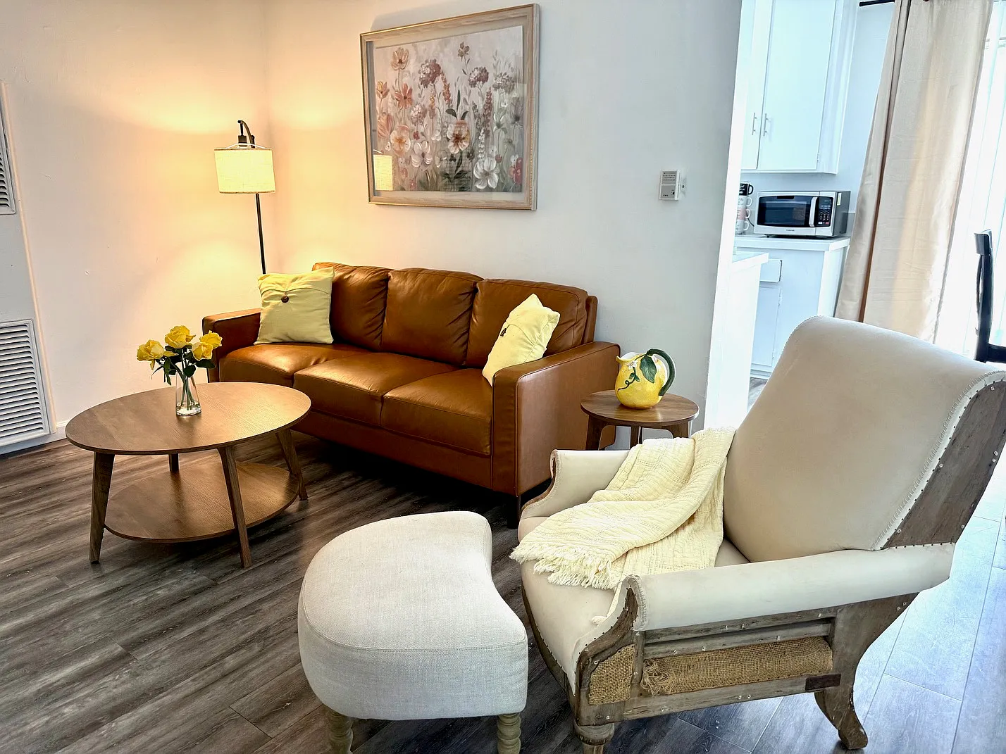 3361 Bagley Ave — Photo 4