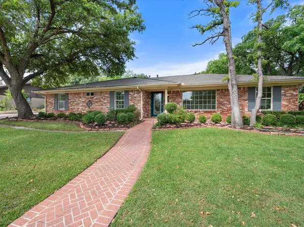 1510 Wagon Wheel Trl, Pantego, TX 76013