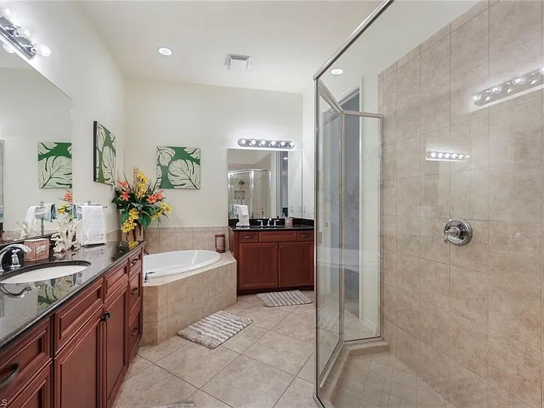 11072 Esteban Dr — Photo 12