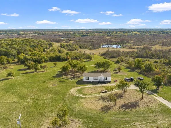 8762 Roundtree Rd, Sulphur, OK 73086