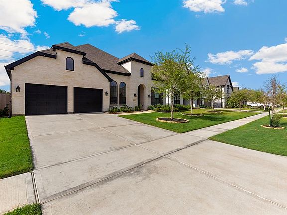 5th image of 30735 Sunny Meadow Dr