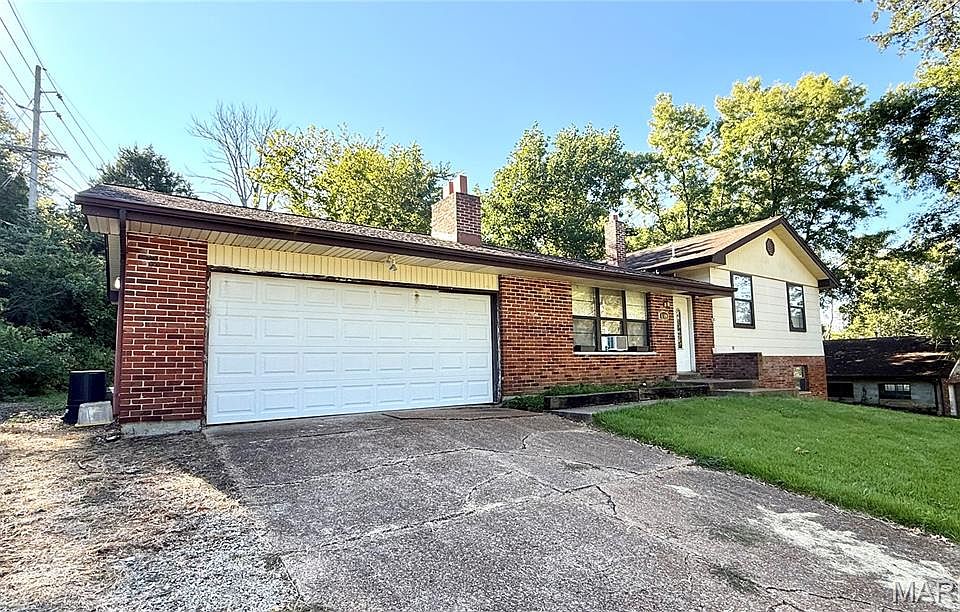 2nd image of 6580 Tall Oaks Dr