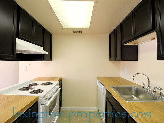5th image of 3721 Scallop Ct