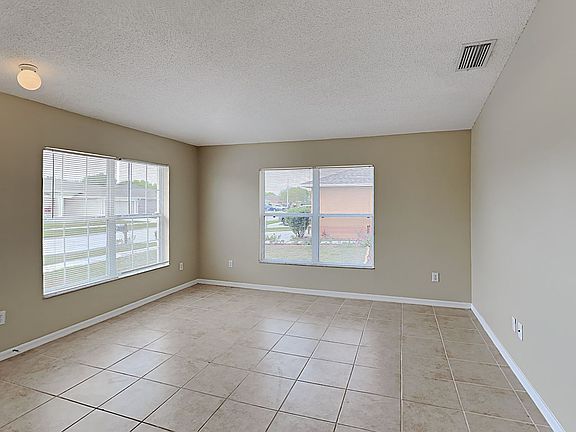 4th image of 12034 Cedarfield Dr
