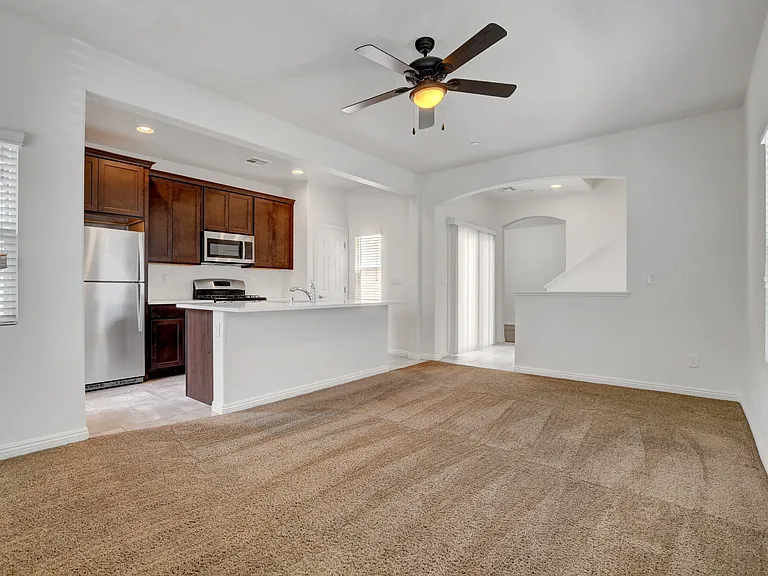 Gleneagles Village Townhomes