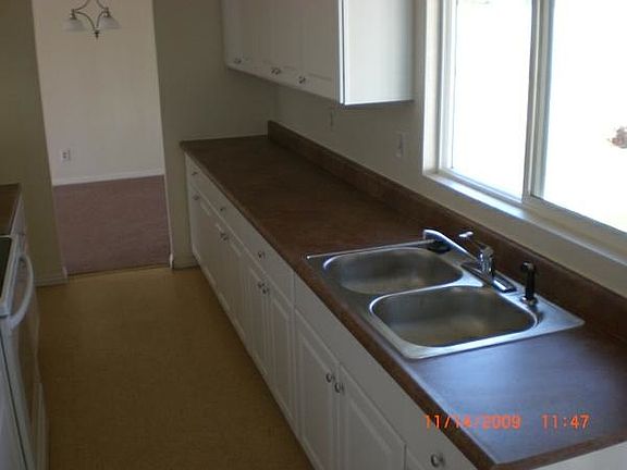 3rd image of 1318 Cornet Pl