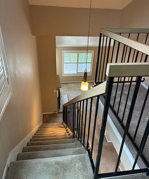 2028 Ayala St — Photo 31