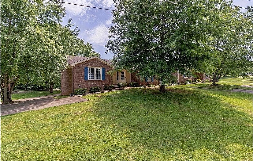 1st image of 3066 Woody Ln