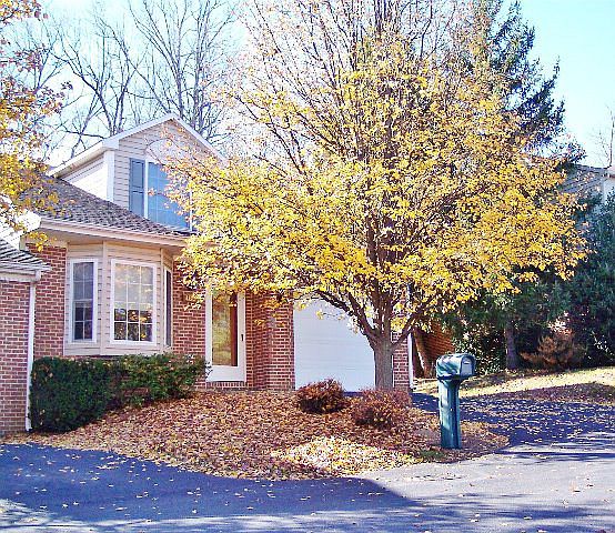 1st image of 180 Emerald Dr