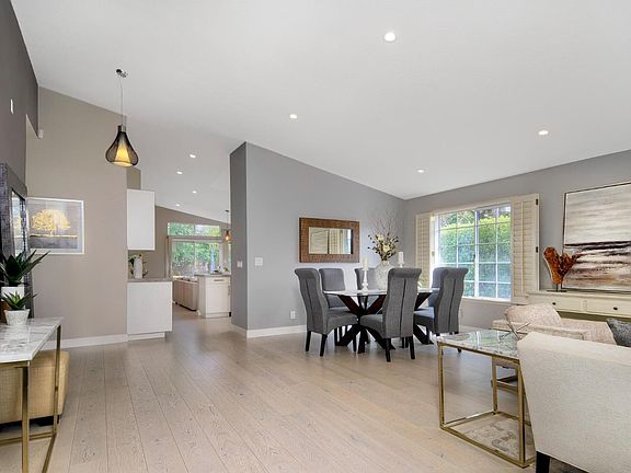 5th image of 108 Glasgow Ln