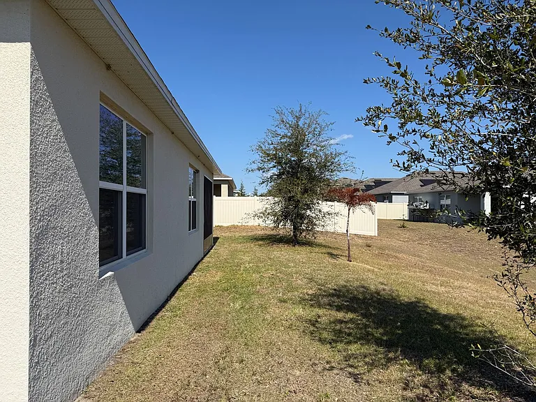 1792 Henin Cir — Photo 38