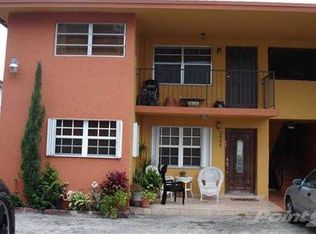 1654 W 42nd Pl #4, Hialeah, FL 33012