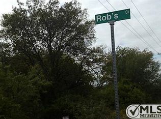 5600 Robs Ct, Fort Worth, TX 76126