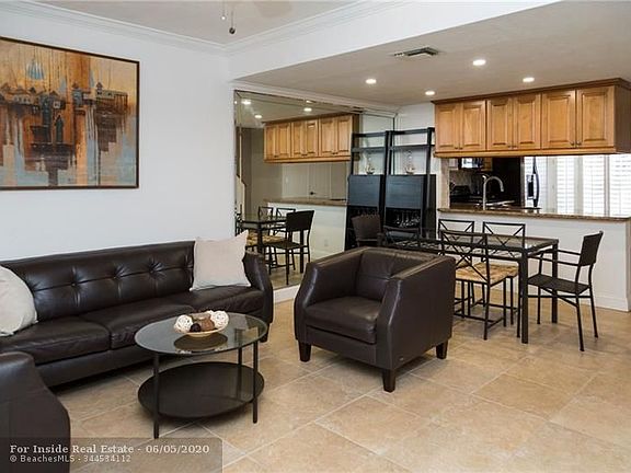 5th image of 2867 NE 15th St #2867
