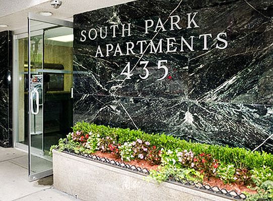 5th image of 435 W 57th St APT 18N