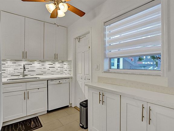 2nd image of 4310 NW 12th Ct APT 109