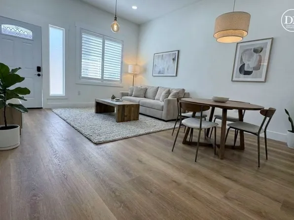 13371 Diamond Head Dr #2, Tustin, CA 92780