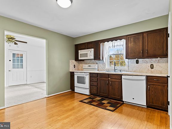 5th image of 3 Ardmore Dr