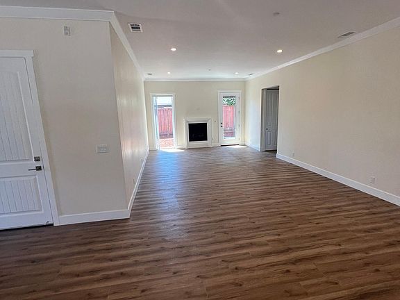 5th image of 17635 Peak Ave