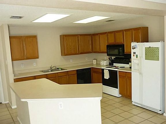 3rd image of 306 Tabor Dr