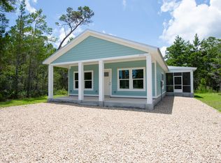 1692 Landing St, Carrabelle, FL 32322
