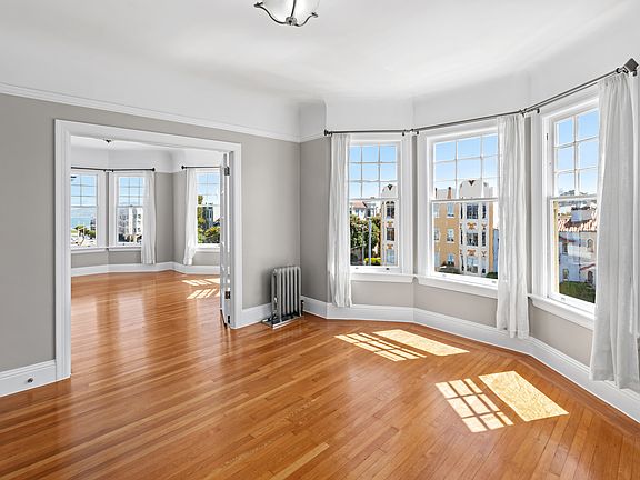 4th image of 1701 Beach St APT 302