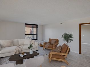 6615 Lake Shore Dr S APT 308, Minneapolis, MN 55423
