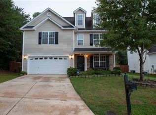 4304 Laurel Creek Dr, Greensboro, NC 27405