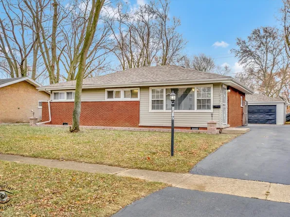 3057 Wilshire Ave, Markham, IL 60428