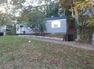 139 Valley Rd, Plymouth, MA 02360
