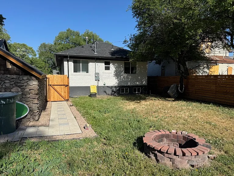 1603 S Major St — Photo 22