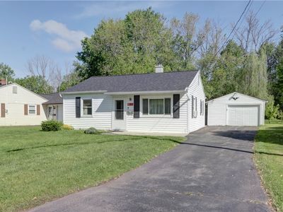 15 Wycliffe Rd, Waterloo, NY, 13165
