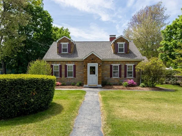 326 Norwood St, Sharon, MA 02067