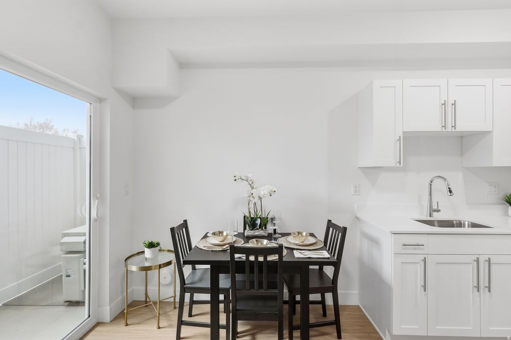 2085 N Main St #307, Clearfield, UT - View 3