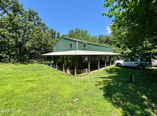 2865 Fiddlers Ridge Rd, Goodman, MO 64843