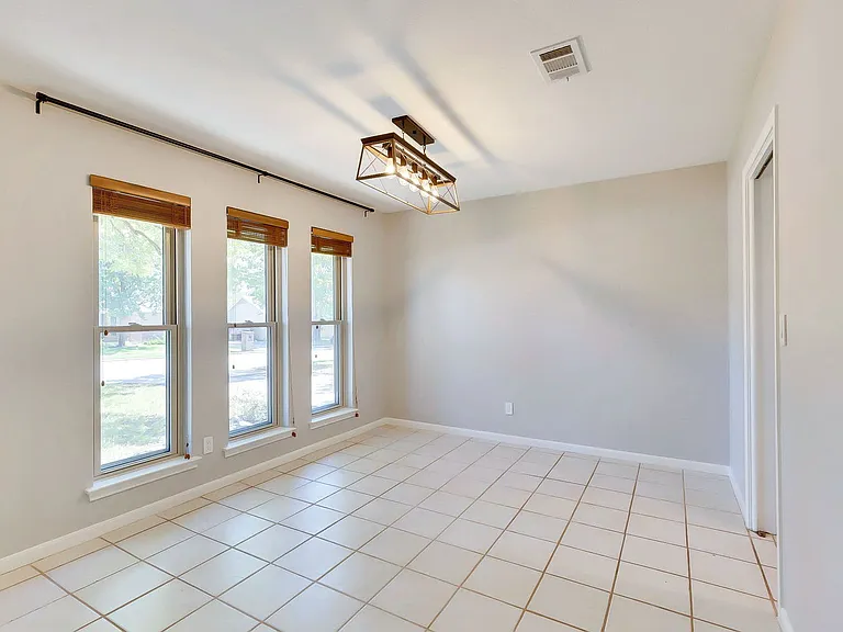 5309 Beckett Cir — Photo 48
