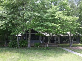 49 S Pin Oak Ln, Jacksons Gap, AL 36861