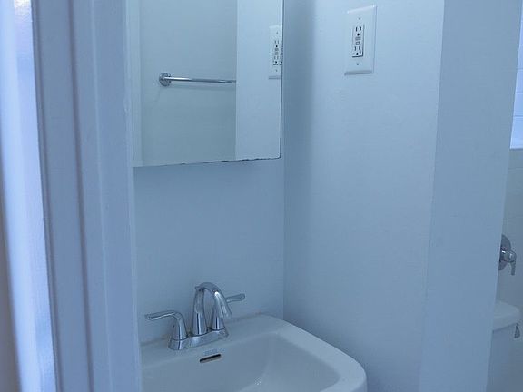 5th image of 542 E 79th St APT 6H