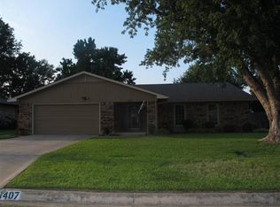 1407 Rose Dl, Ardmore, OK 73401