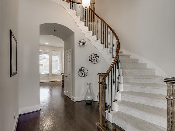 4th image of 27203 Symphony Creek Ln