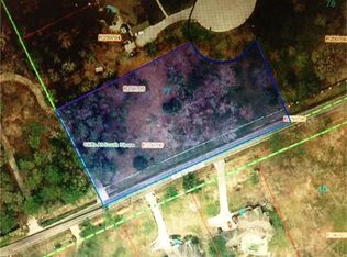 713 Mountain View Dr, Montgomery, TX 77356