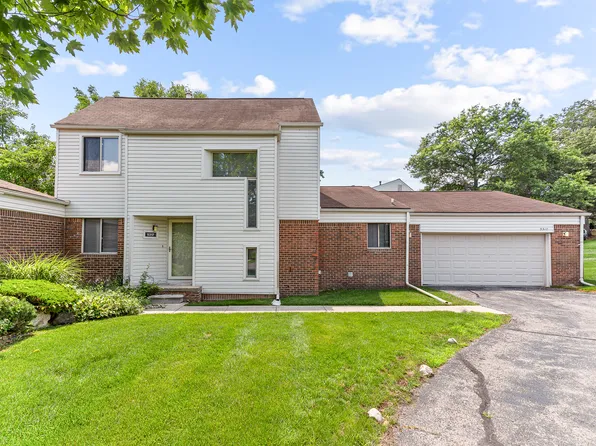 5317 Fairway Ln, West Bloomfield, MI 48323