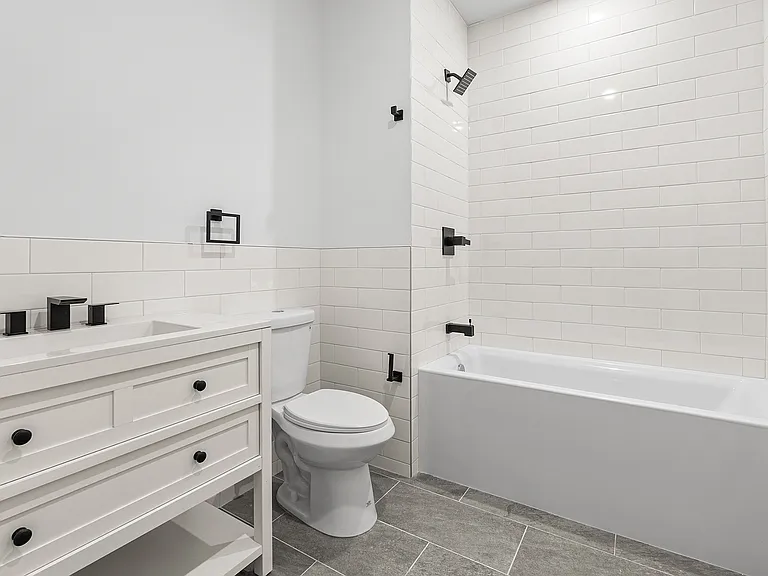 708 N 43rd St #2 — Photo 7