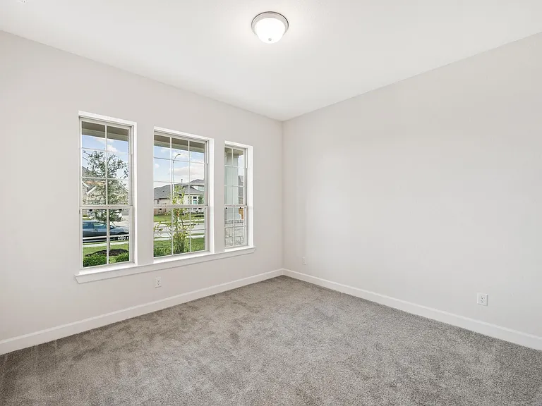 5702 Diamond Dust Dr — Photo 22