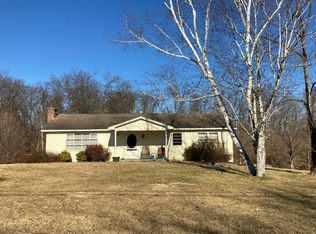 2387 Eagle School Rd, Martinsburg, WV 25404