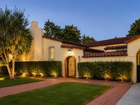 304 S Clark Dr, Beverly Hills, CA 90211
