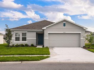 2647 Fernleaf St, Auburndale, FL 33823